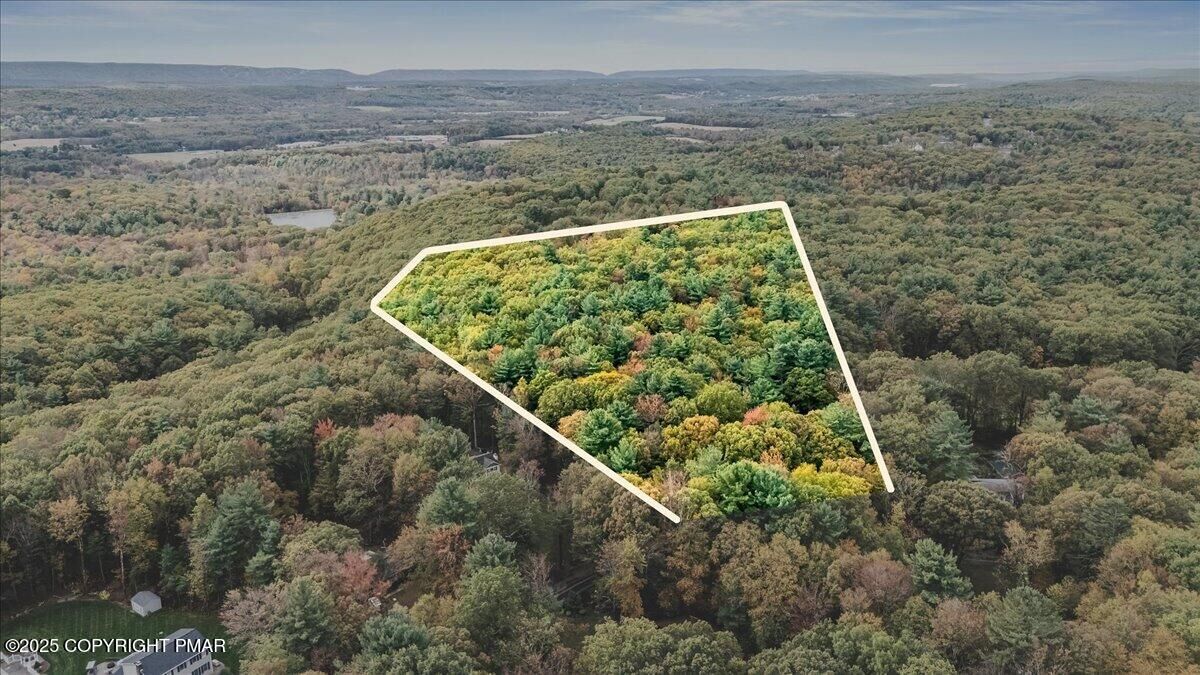 Property Photo: Laurel Ln 403 Lane PA 18330