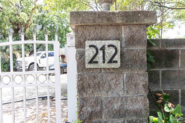 Property Photo: 212 Harbor Blvd 102 FL 32541