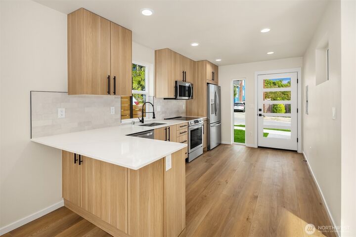 Property Photo: 6503 Dibble Avenue NW WA 98107