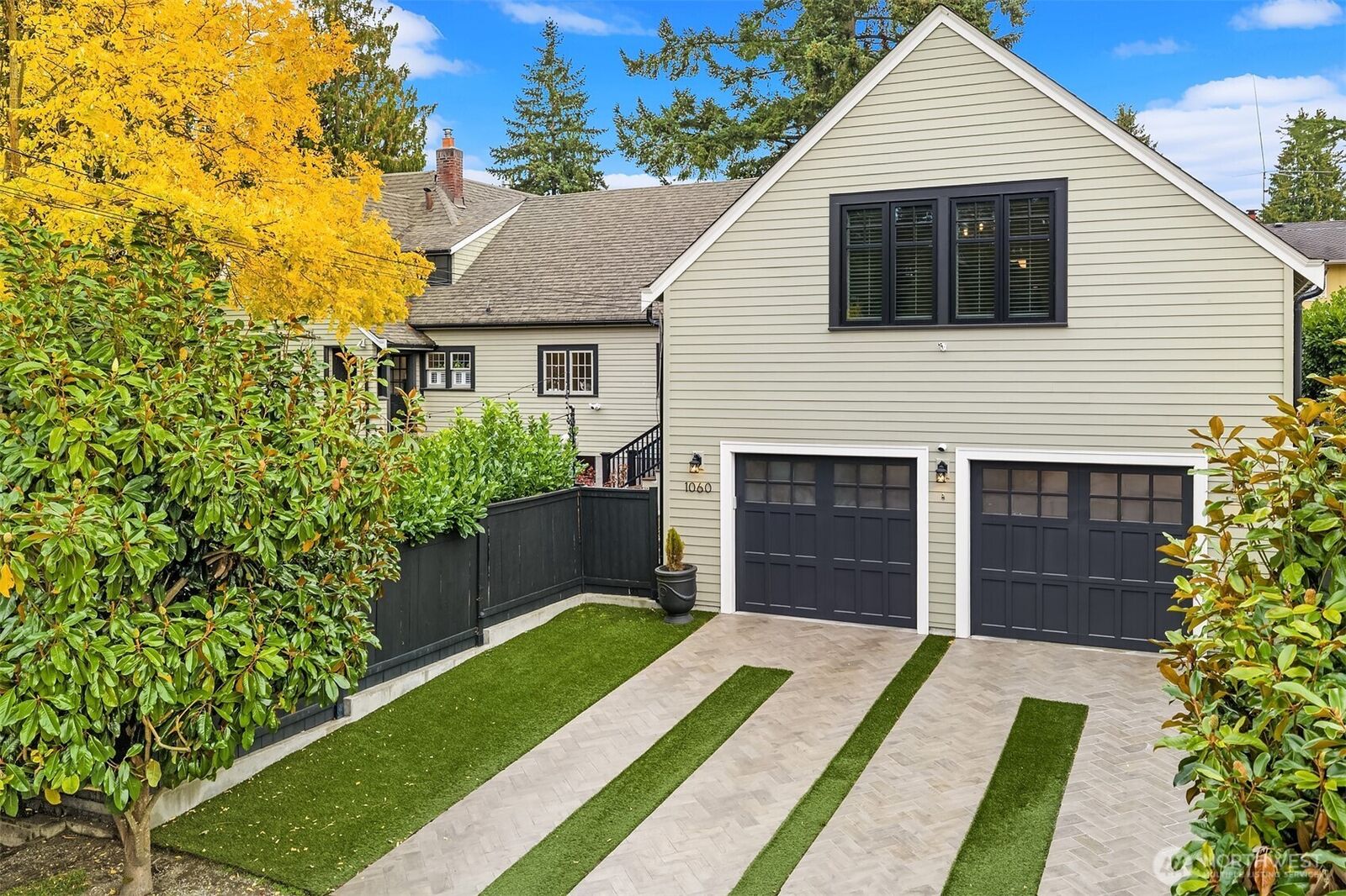 Property Photo: 1060 Spruce Street WA 98020