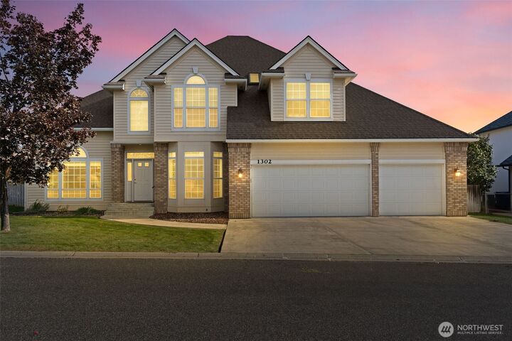 1302 N Thayer Avenue  Ellensburg WA 98926 photo