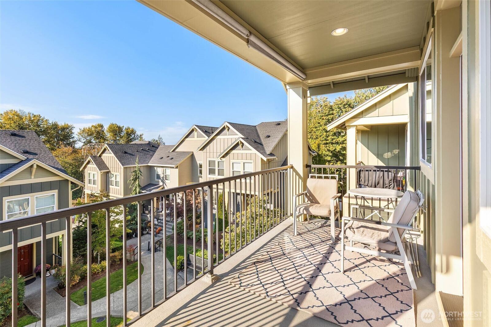 Property Photo: 2535 NE Mulberry Walk WA 98029