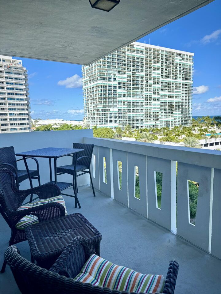 Property Photo: 2100 S Ocean Drive 6A FL 33316