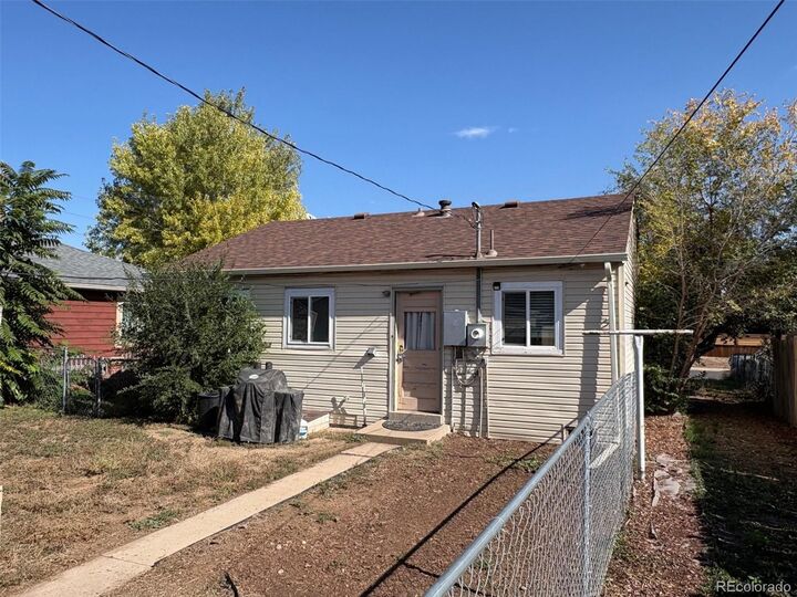 Property Photo: 985 Xavier Street CO 80204