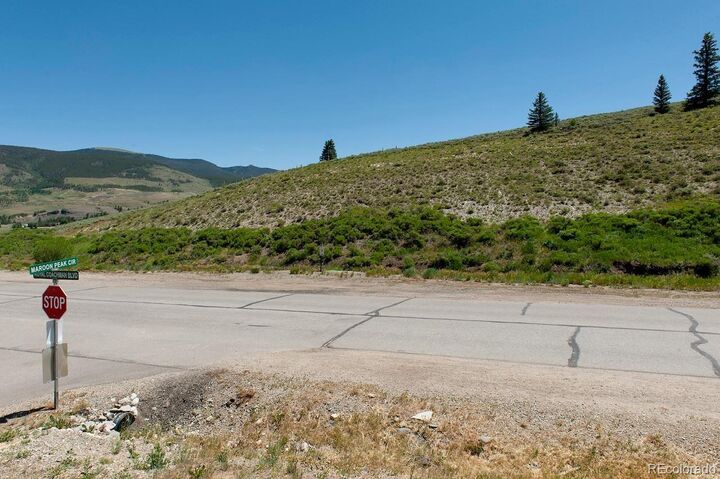 Property Photo:  152 Pikes Peak Place  CO 80435