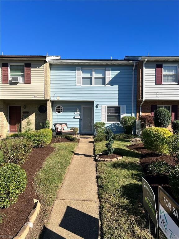 716 Biltmore Drive  Virginia Beach VA 23454 photo