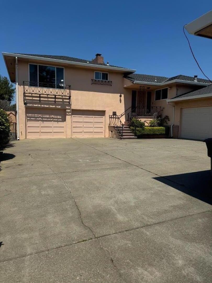 Property Photo: 1768 Quesada Way CA 94010