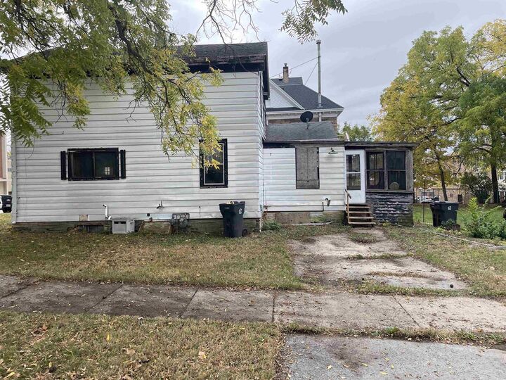 Property Photo:  151 North Pearl Street  WI 54923 