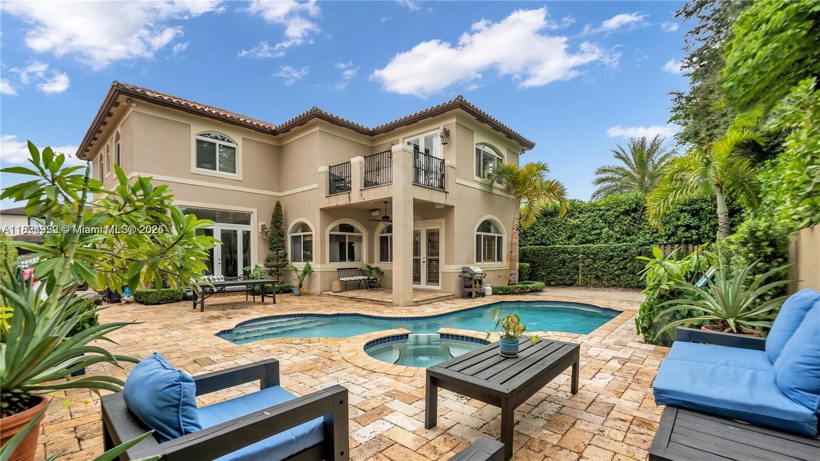 Property Photo:  2850 SW 137th Path  FL 33175