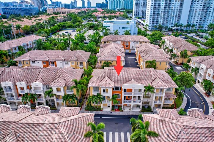 Property Photo: 18409 NE 27th Ct 156 FL 33160