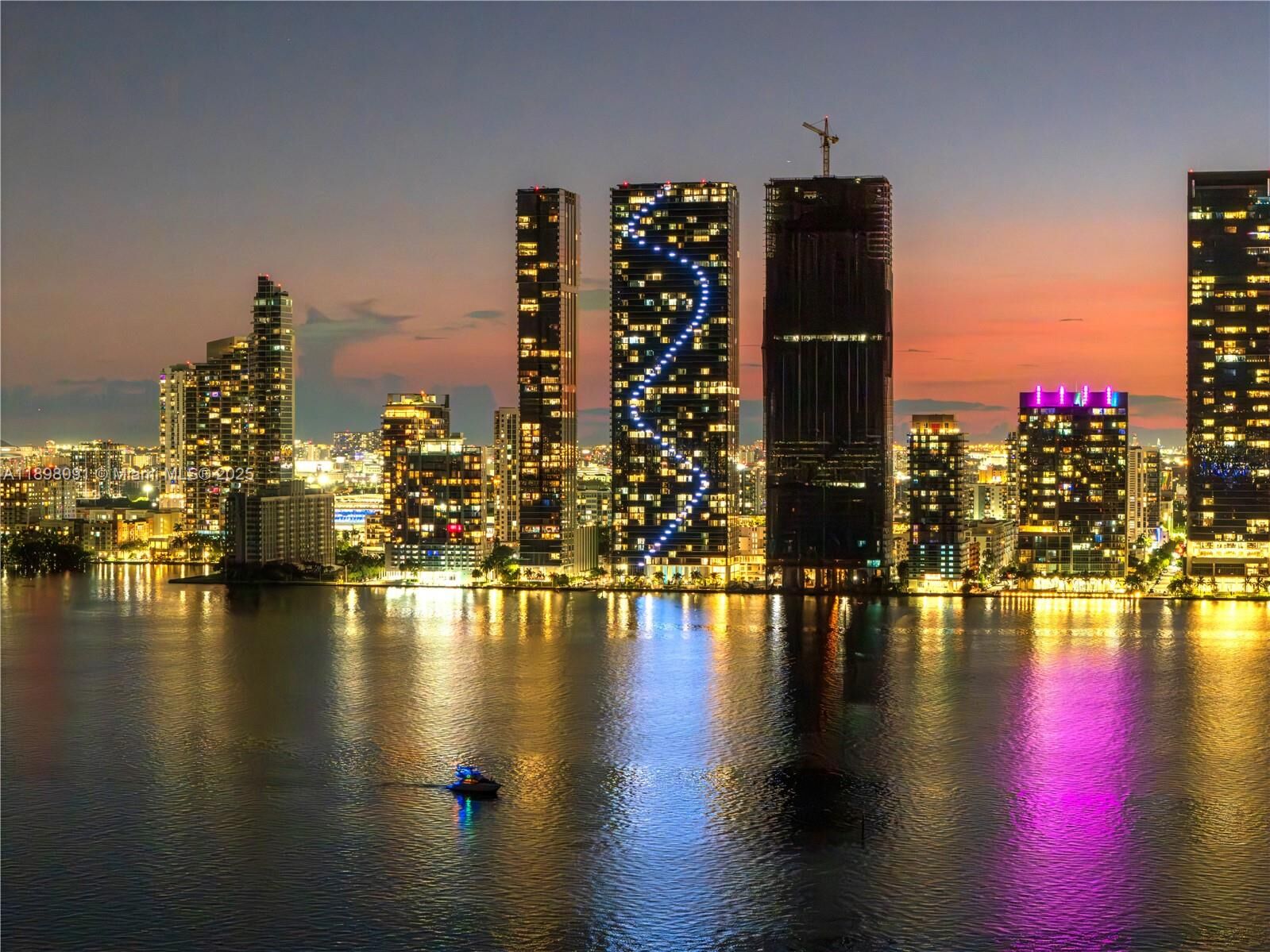Property Photo: 700 NE 24th St 4002 FL 33137