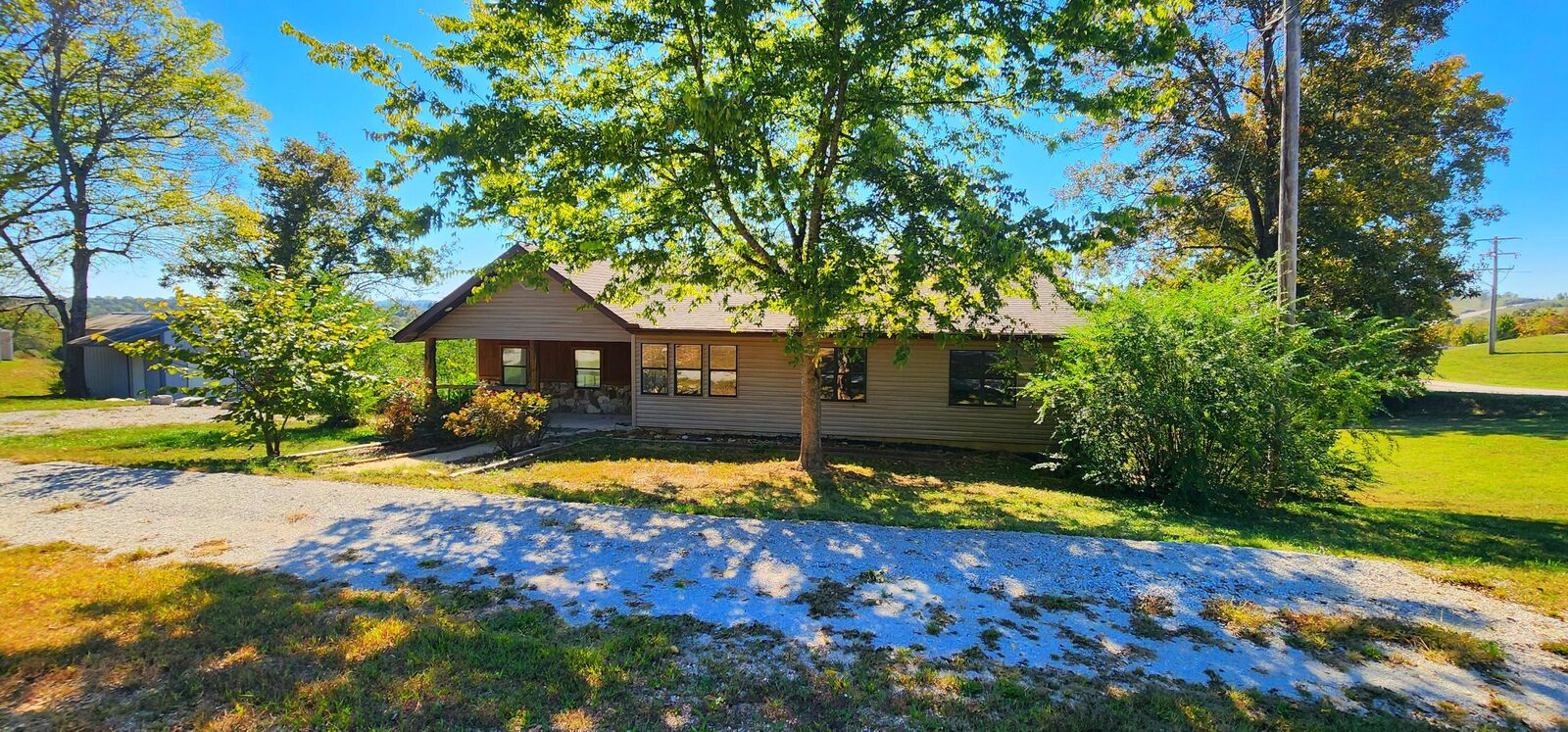 Property Photo:  1441 806  MO 65655 