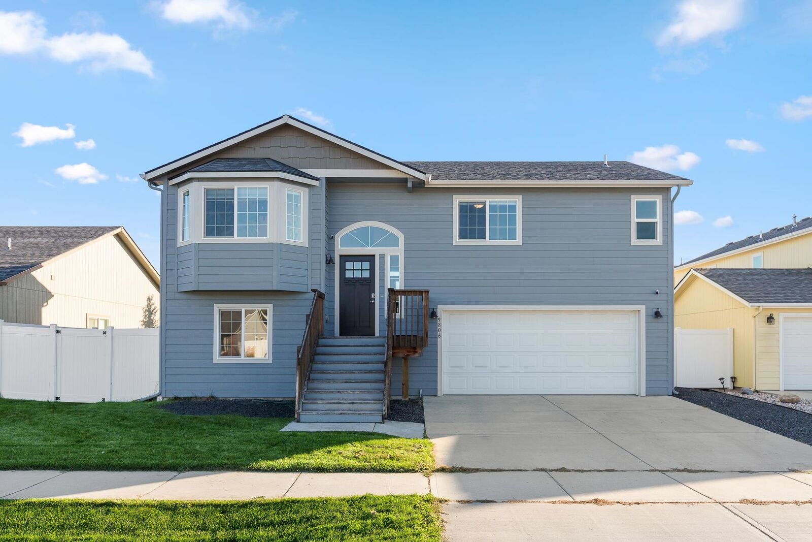 Property Photo: 9806 E Hoffman Ct WA 99206