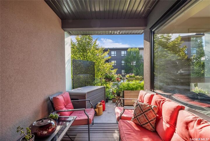 Property Photo: 223 Evergreen Square 120 SK S7W 0W2