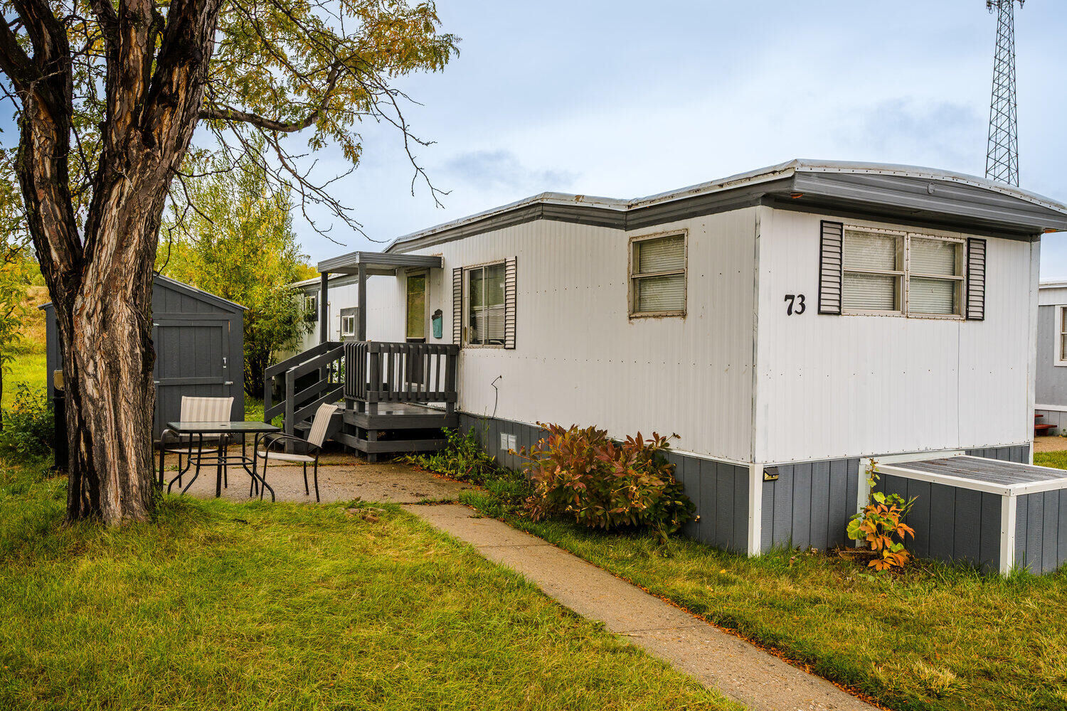 Property Photo:  1511 Mydland Road 73  WY 82801 