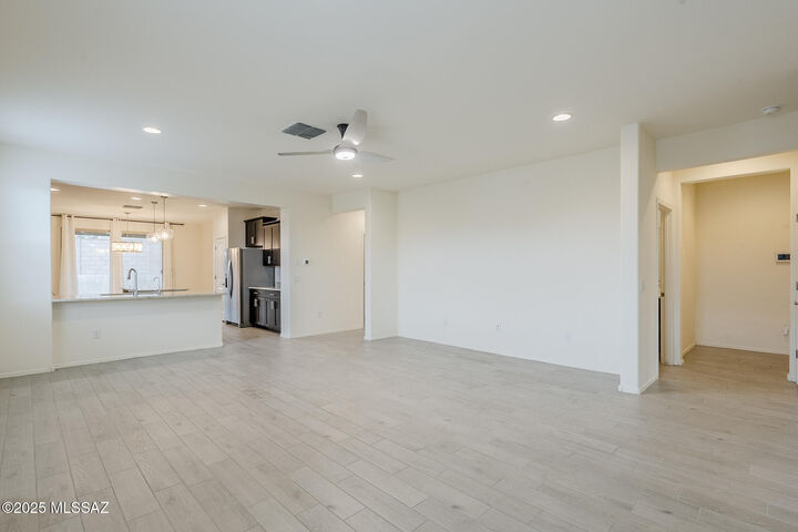 Property Photo: 860 W Calle Nicoya AZ 85629