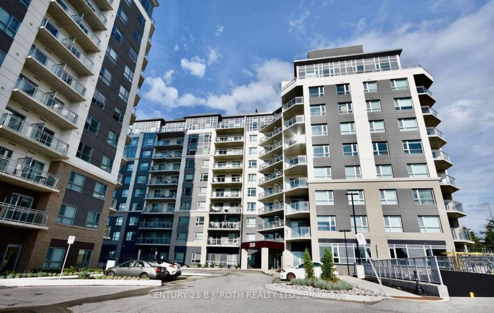 Photo de la propriété: 58 Lakeside Terrace 818 ON L4M 0L5