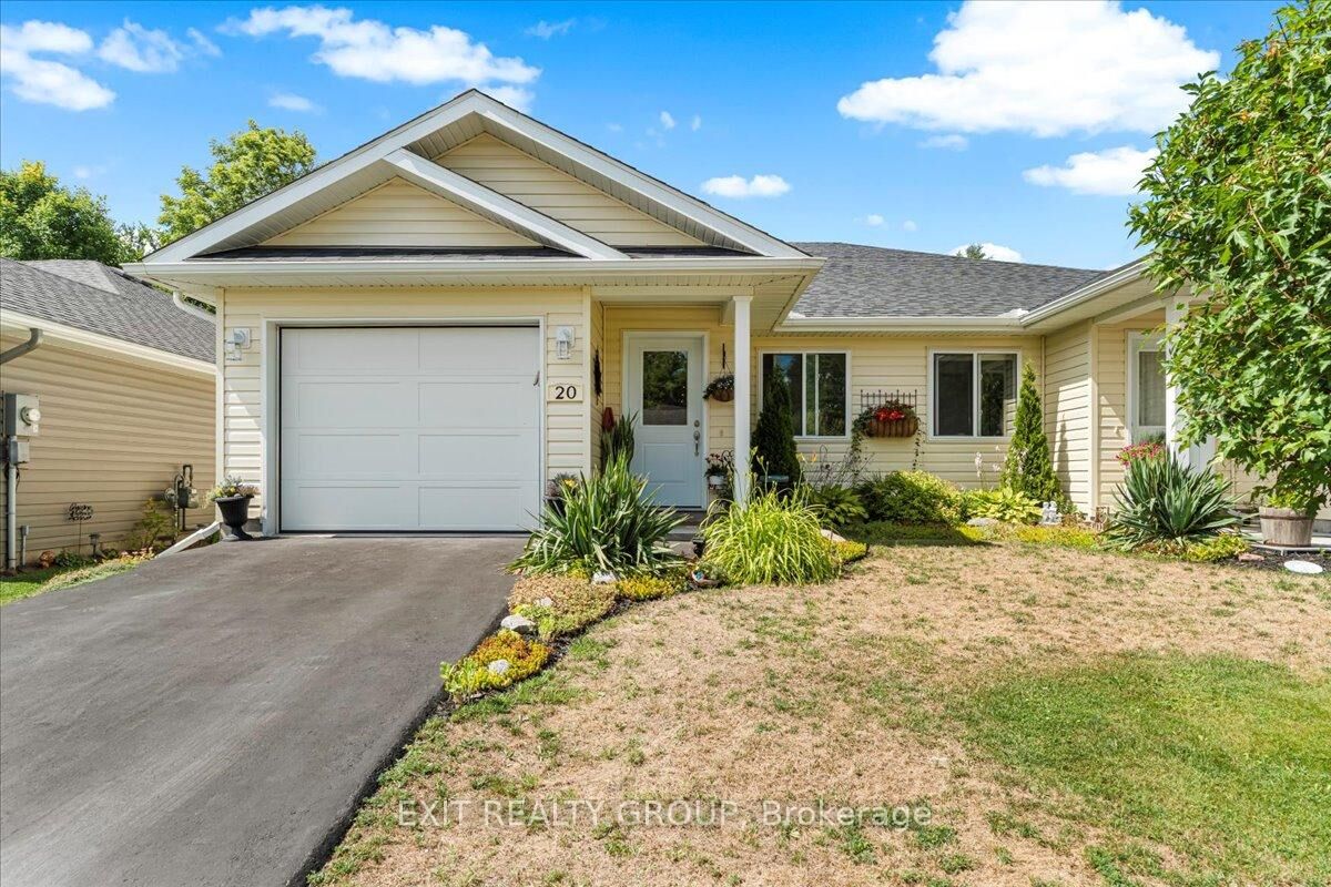 Property Photo: 20 Gladstone Street ON K0K 2K0