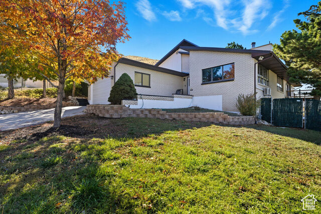 Property Photo: 299 Sage Cir UT 84074
