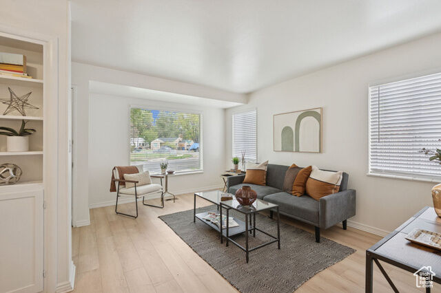 Property Photo: 1537 W Glenrose Dr UT 84104