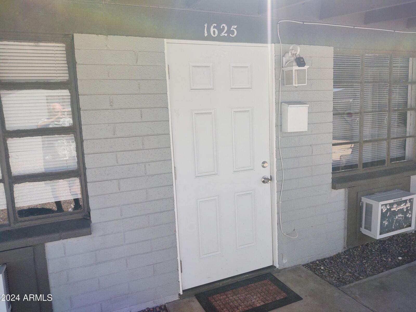 Property Photo: 1625 E Pinchot Avenue AZ 85016