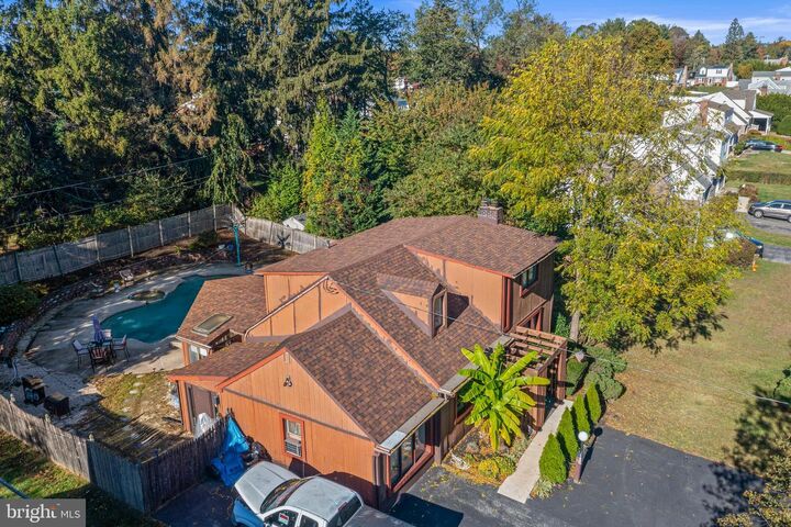 Property Photo:  2606 Springfield Road  PA 19008 