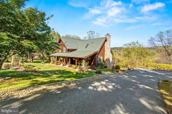 Property Photo: 280 Indian Lane PA 19512