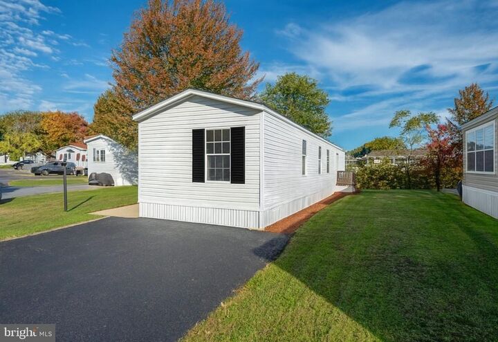 Property Photo:  31 Davis Avenue  PA 17325
