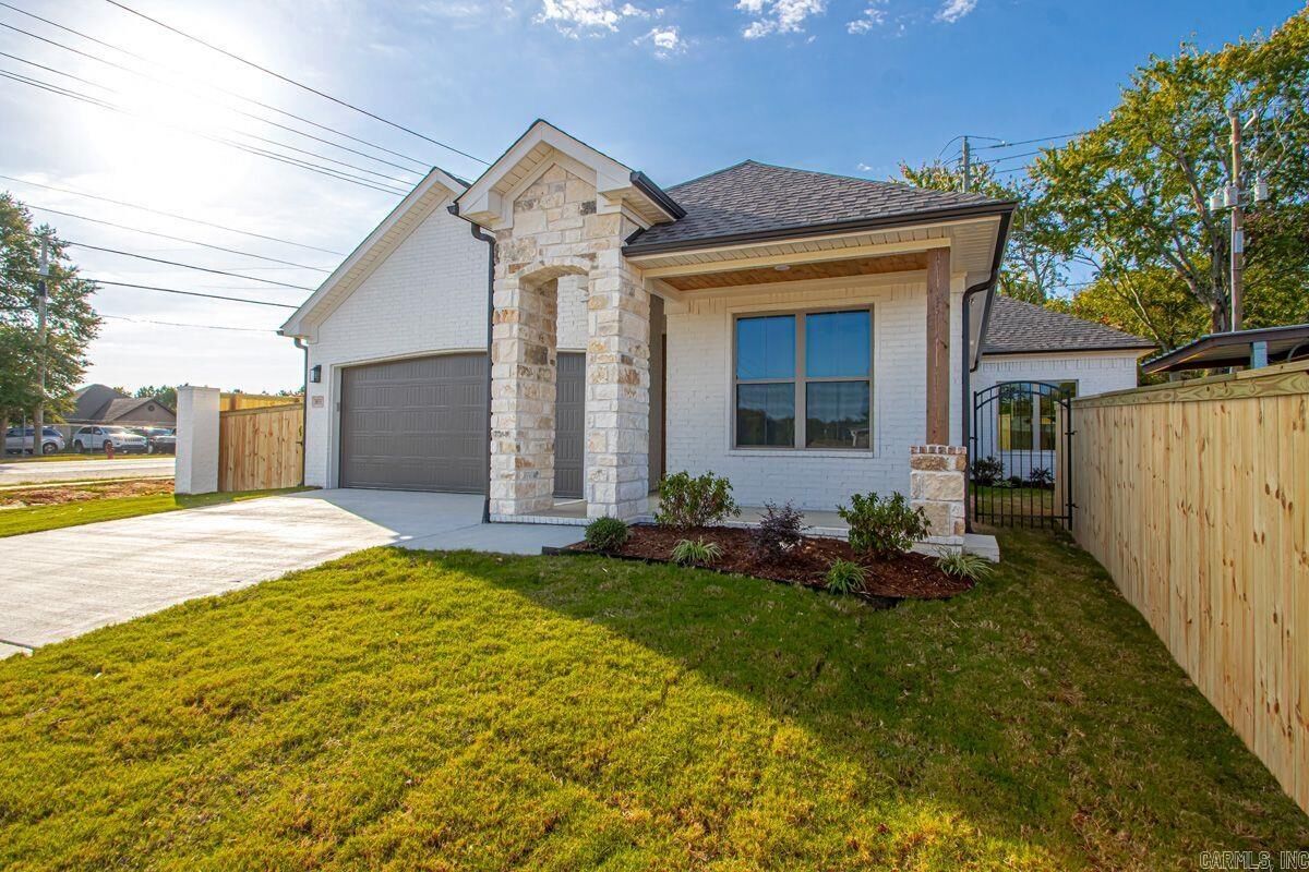 Property Photo:  3851 Spencer Crossing Drive  AR 72019