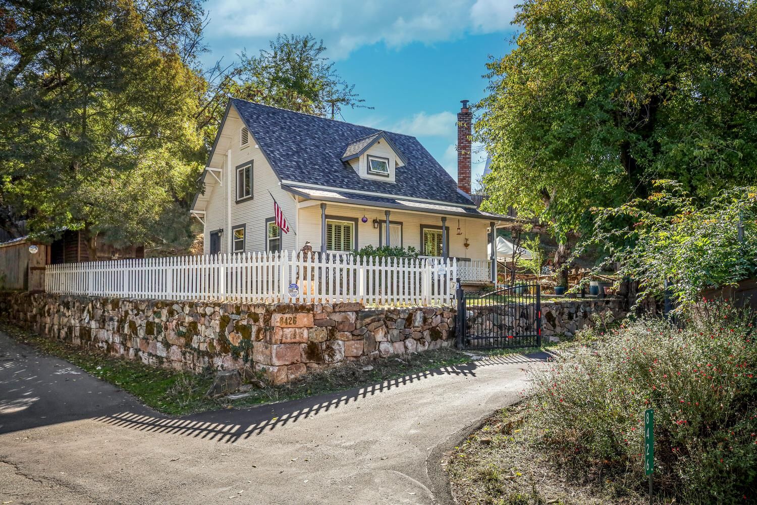 Property Photo: 8426 Center Street CA 95245