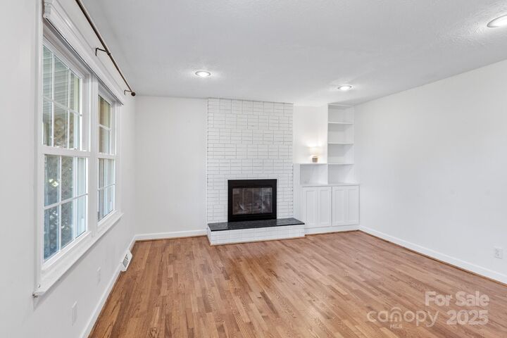Property Photo: 61 Frisbee Road NC 28748