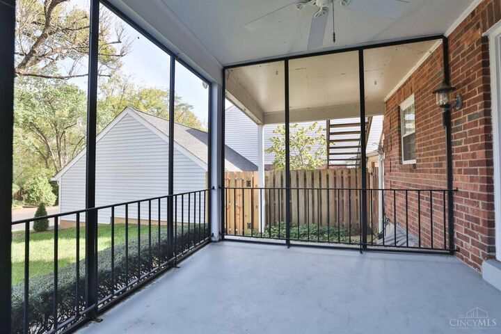 Property Photo: 3538 Forestoak Court OH 45208