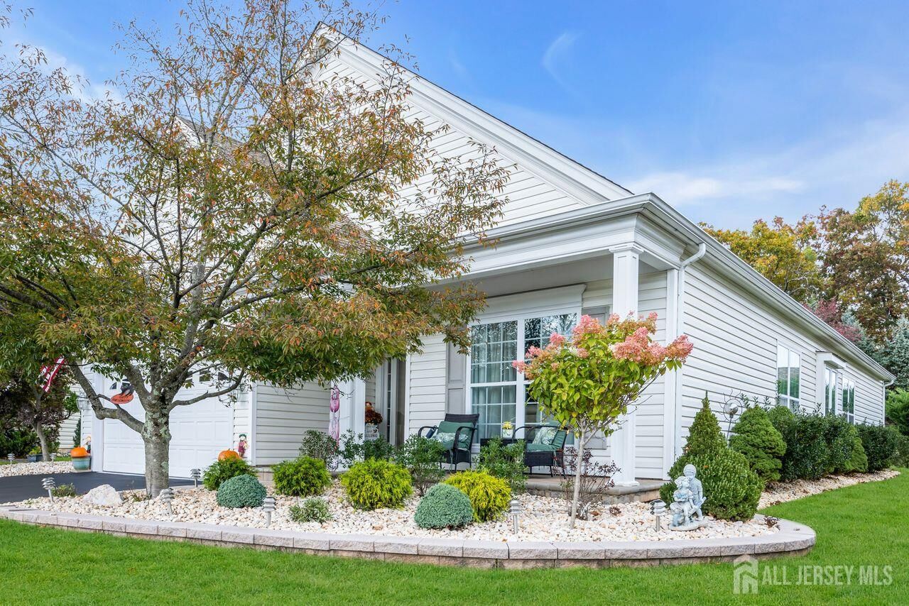 Property Photo:  242 Longwood Lane  NJ 08873