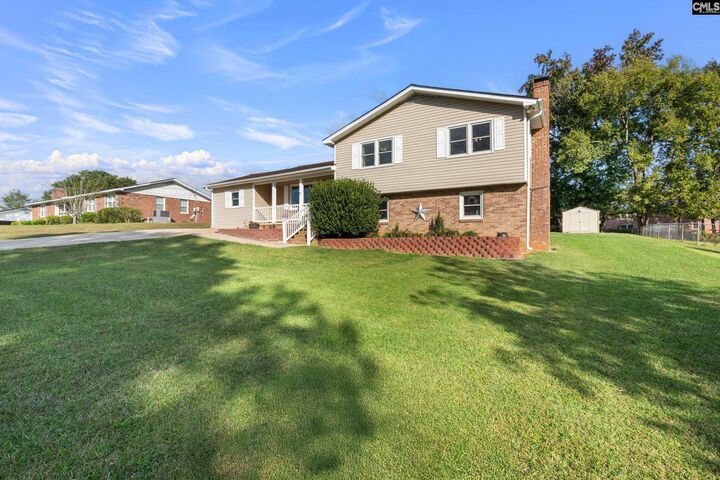 Property Photo:  220 Hunstanton  SC 29180 