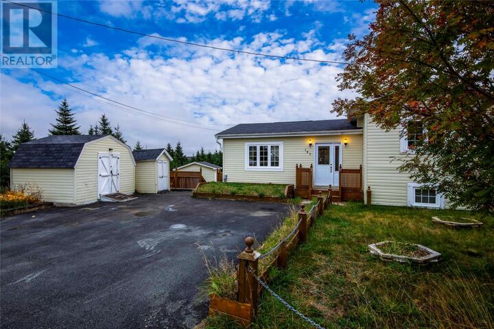 Photo de la propriété: 147 Groves Road NL A1B 4L5