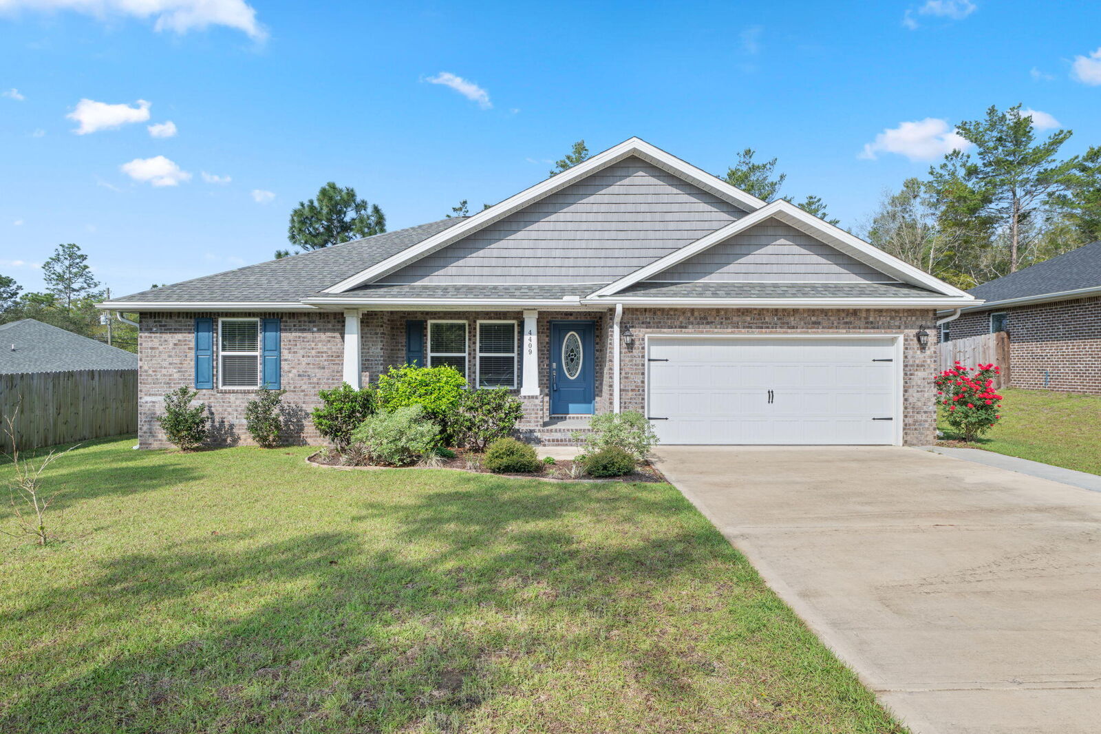 Property Photo:  4409 Highway 87 Highway  FL 32566 