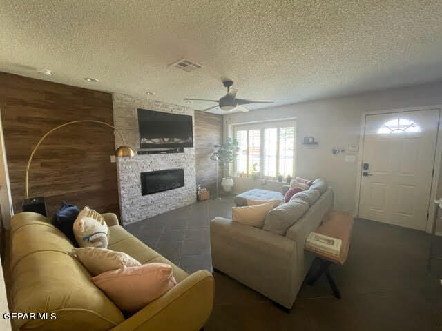 Property Photo: 1841 Shreya Street TX 79928