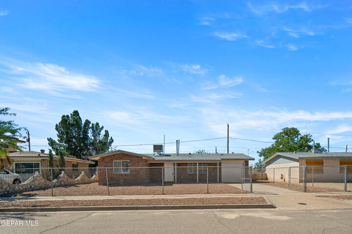 215 Maravilla Drive  El Paso TX 79907 photo
