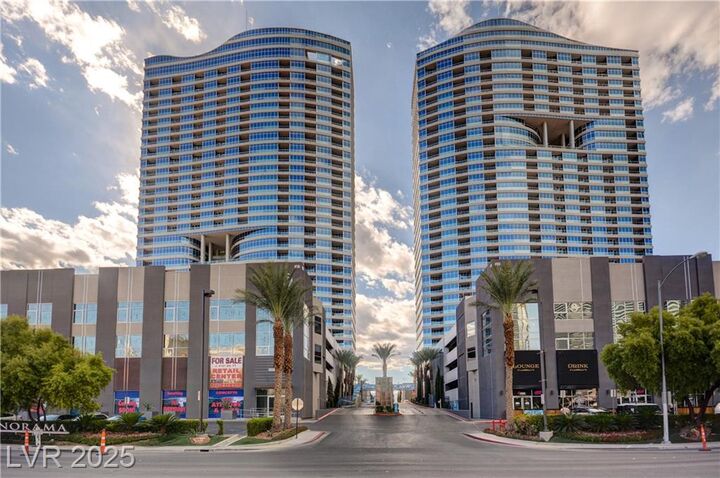 4575 Dean Martin Drive 3008  Las Vegas NV 89103 photo