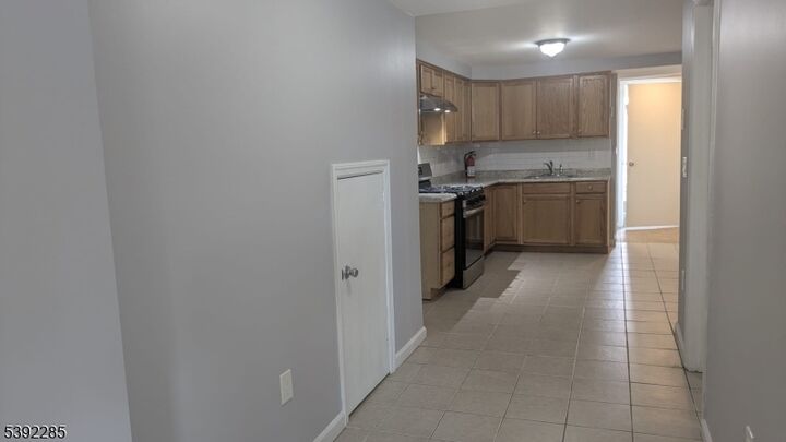Property Photo:  1290 Baker St  NJ 07205 