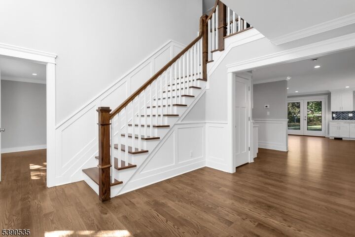 Property Photo: 117 W Oak St NJ 07920