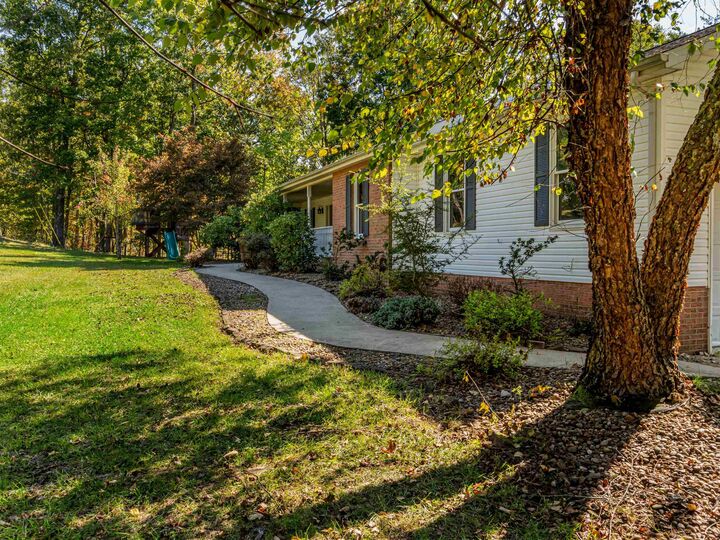 Property Photo:  704 Jericho Road  WV 25545 
