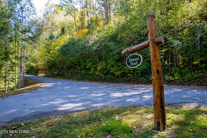 Property Photo: 716 Tanasi Trail TN 37882