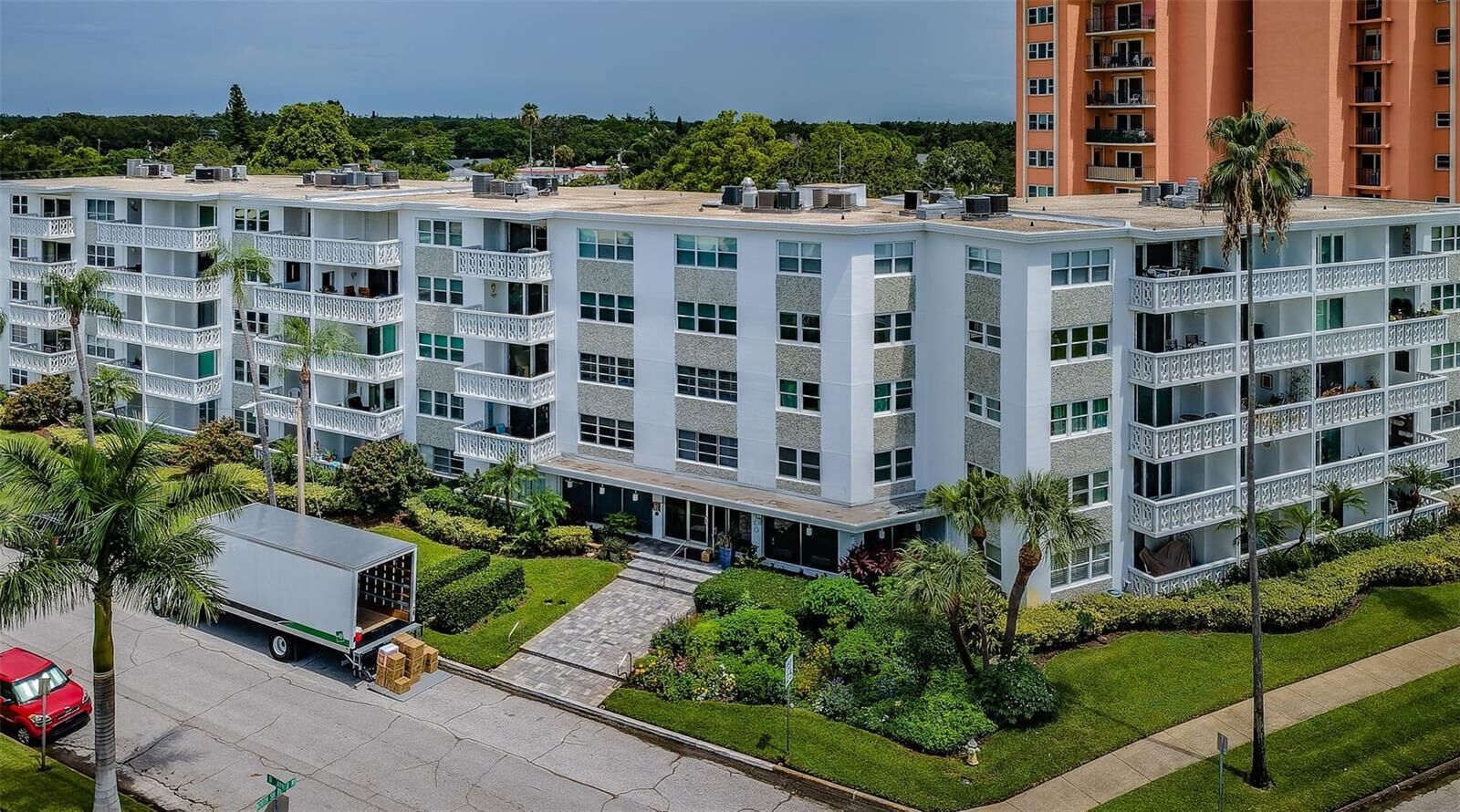 Property Photo:  1100 N Shore Drive NE 407  FL 33701