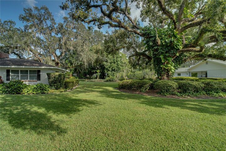 Property Photo:  241 N Dillard Street  FL 34787 
