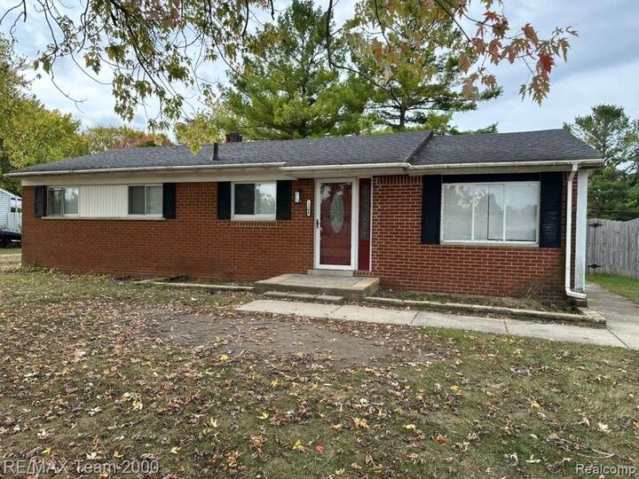1368 Athlone Street  Oxford MI 48371 6000 photo