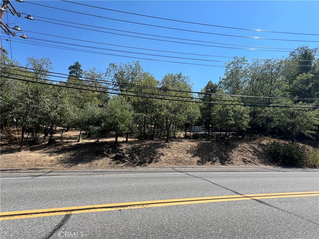 Property Photo: 28195 N Bay Road CA 92352