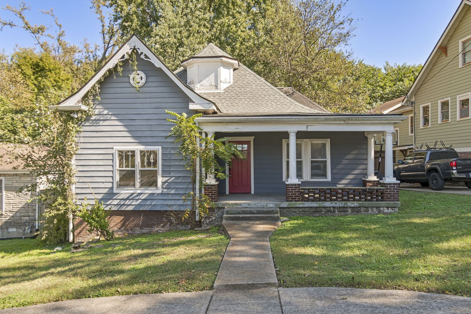 Property Photo: 1007A N 14th St TN 37206