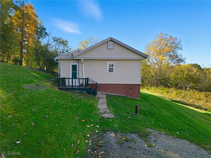 Property Photo:  200 South Street  WV 26101 