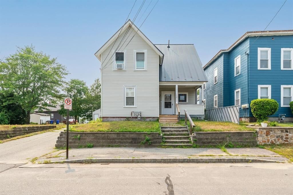 Property Photo: 106 Bismark Street NH 03102